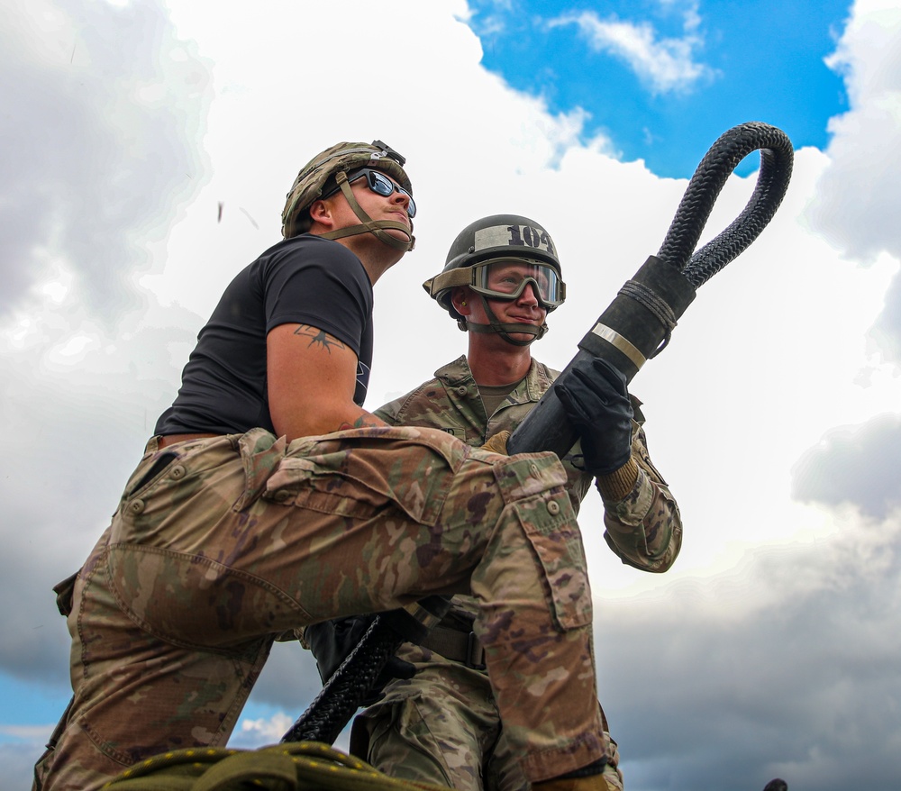 10th CAB Shines During Air Assault School Course