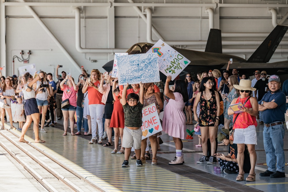 Welcome Home Marine Fighter Attack Squadron 314!