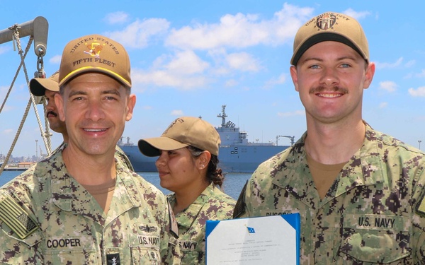Vice Adm. Brad Cooper Visits USS Sioux City