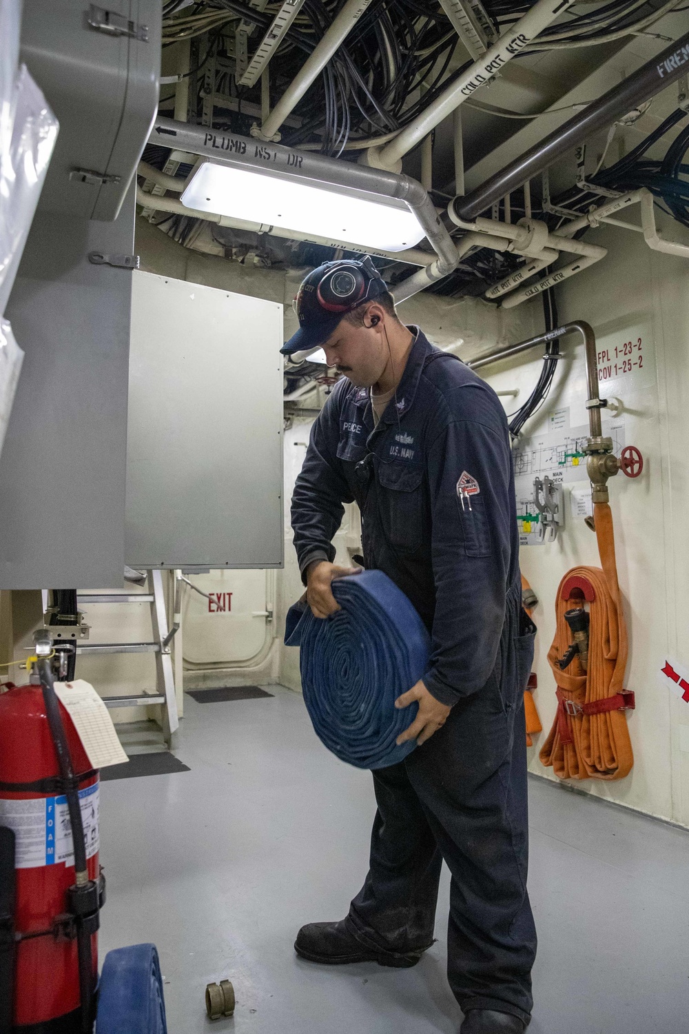 USS Sioux City Visits Augusta Bay Italy