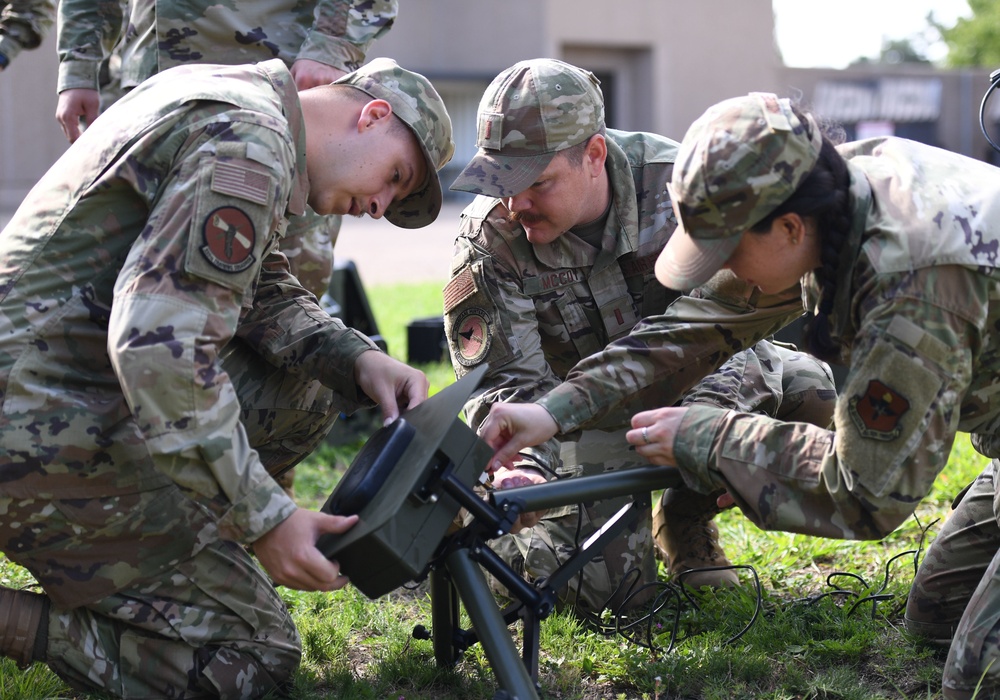 335th TRS hosts joint weather training