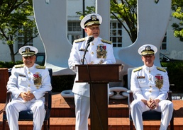 NAVFAC Holds Change of Command Ceremony
