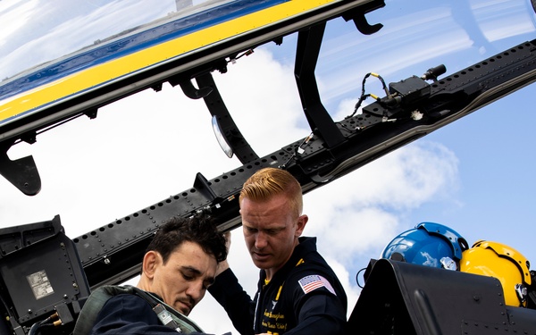 Blue Angels' VIP Rider: Max Holloway