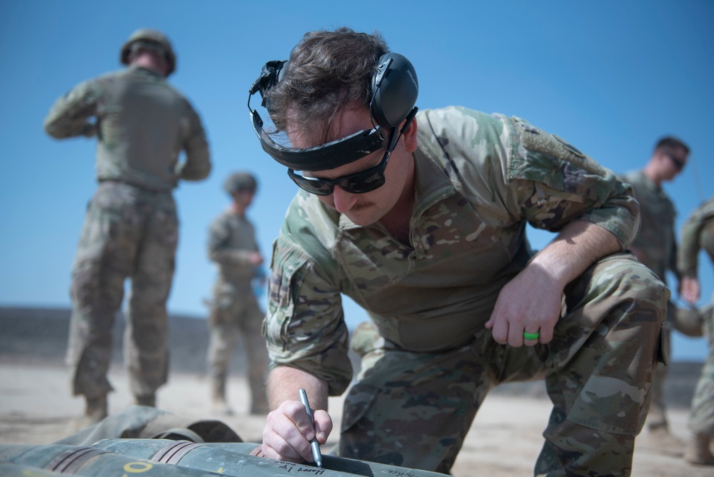 French and U.S. forces partner to conduct an artillery fire support and familiarization exercise.