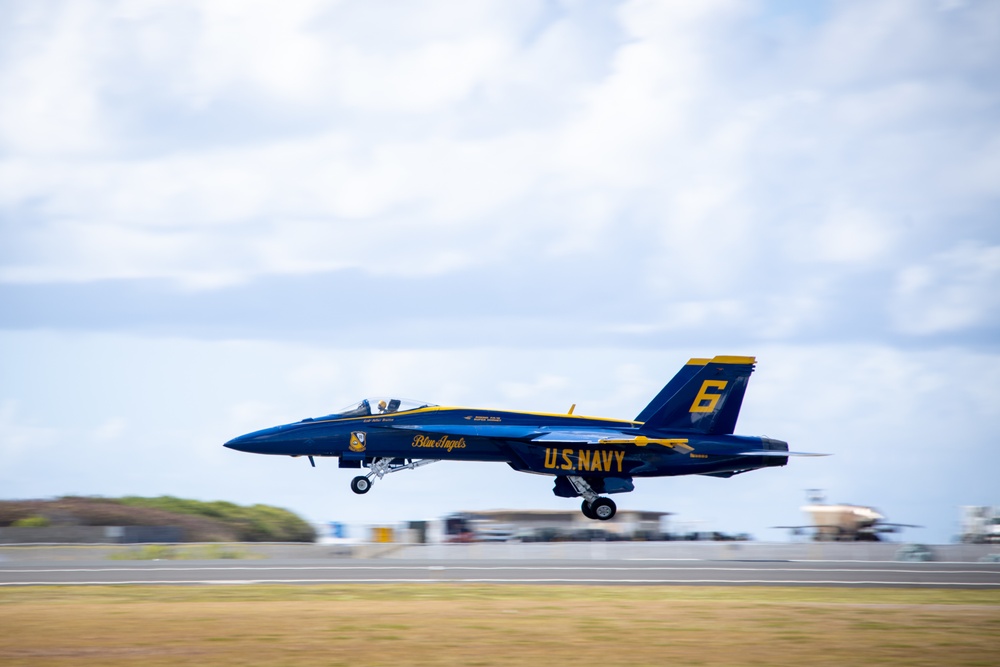 2022 Kaneohe Bay Air Show: Blue Angels