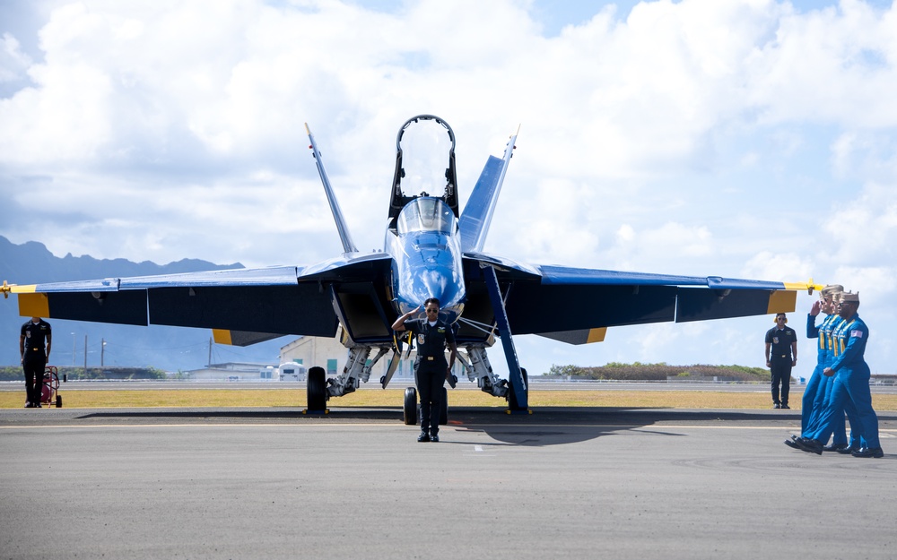 2022 Kaneohe Bay Air Show: Blue Angels