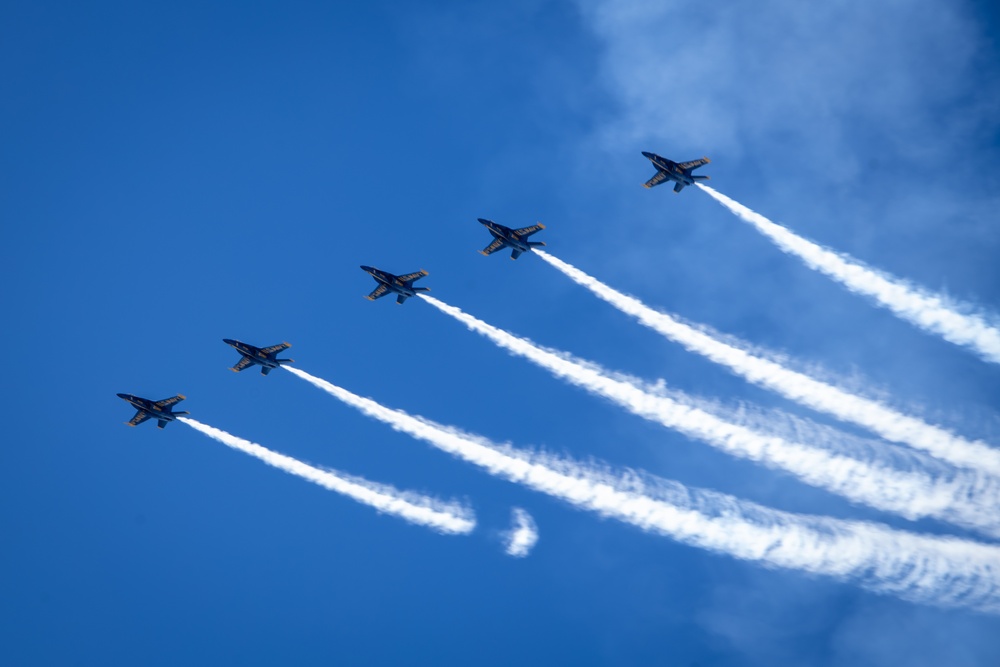 2022 Kaneohe Bay Air Show: Blue Angels