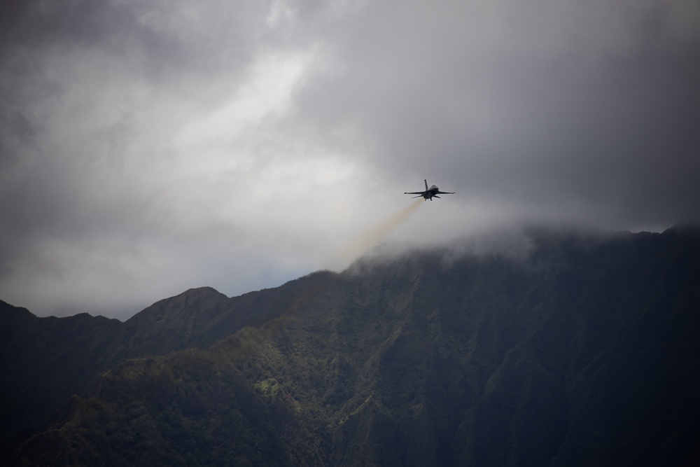 2022 Kaneohe Bay Air Show: JTF Wall of Fire