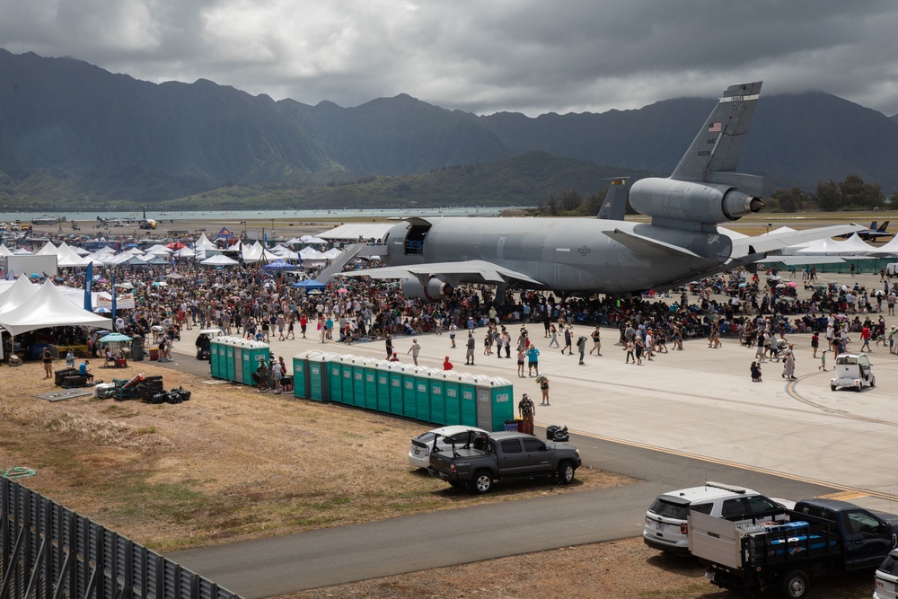 2022 Kaneohe Bay Air Show: Full House