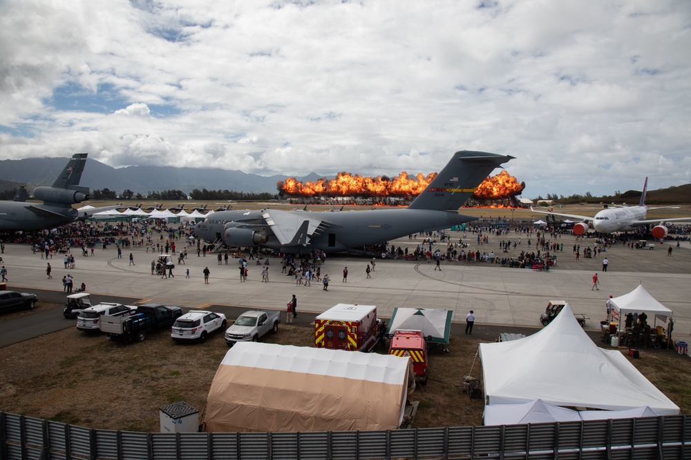 2022 Kaneohe Bay Air Show: Full House