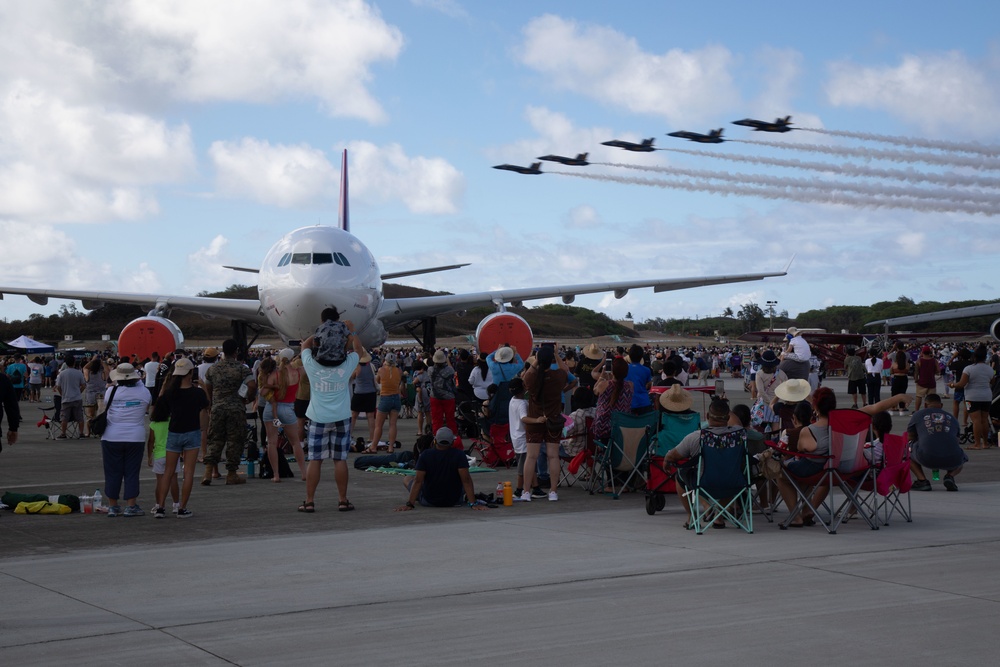 2022 Kaneohe Bay Air Show: Full House