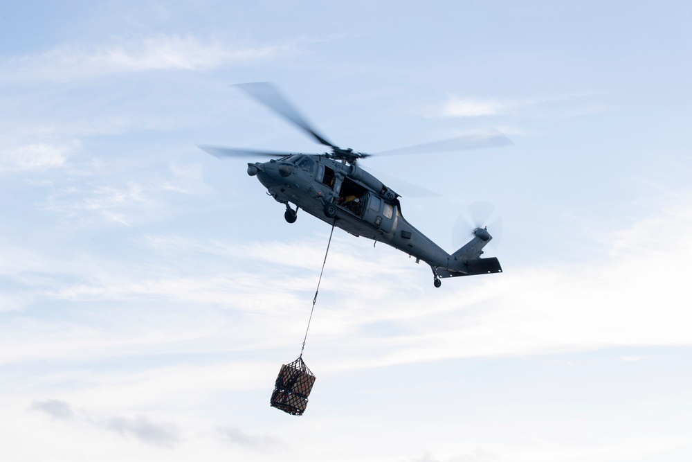 USS Tripoli Conducts Vertical Replenishment