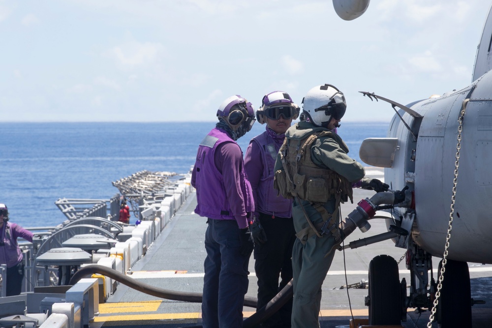 USS Tripoli Conducts Operations with VMM-262 (Reinforced) and 31st MEU