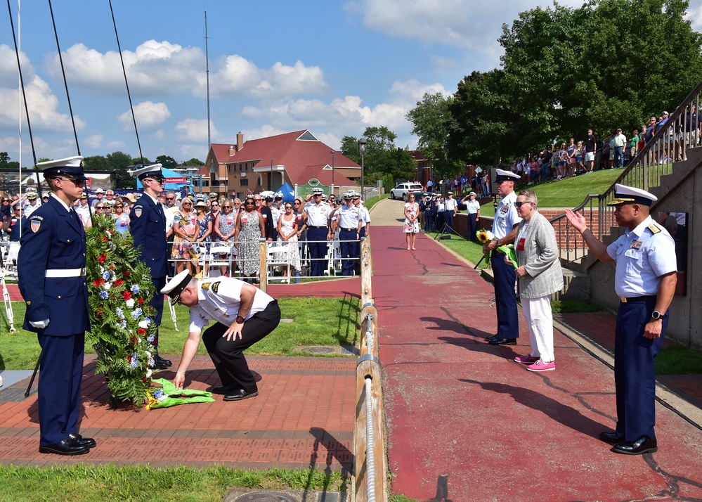 National Memorial Service honors Coast Guard women and men who made the ultimate sacrifice