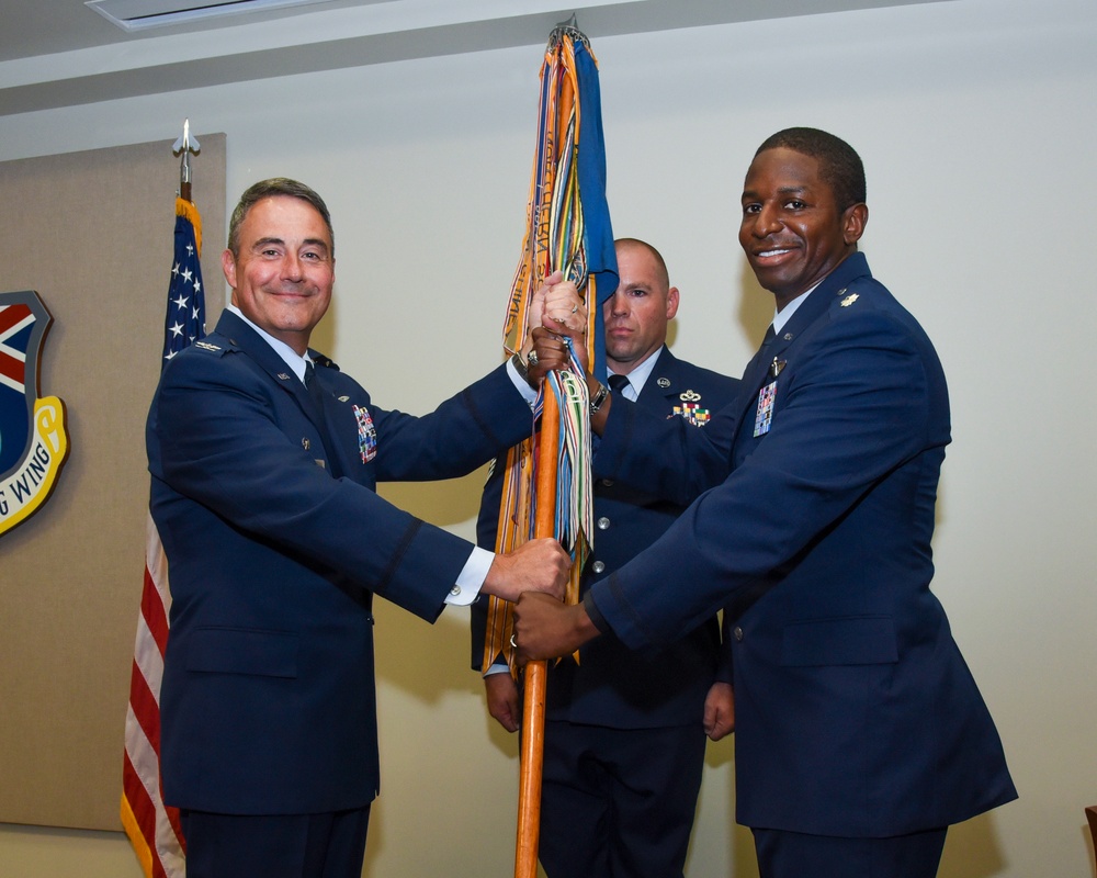 LTC Deas Takes Command of 106 ARS