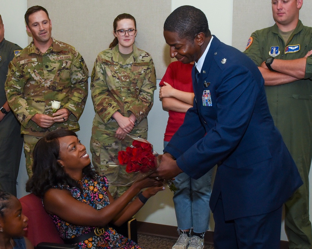 LTC Deas Takes Command of 106 ARS