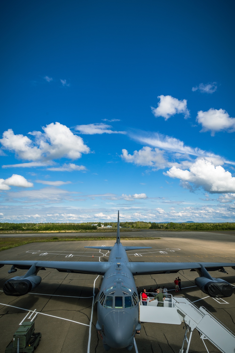 B-52 Lands In Maine After 29 Years