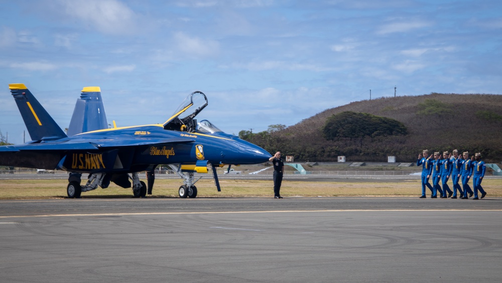 2022 Kaneohe Bay Air Show: Blue Angels