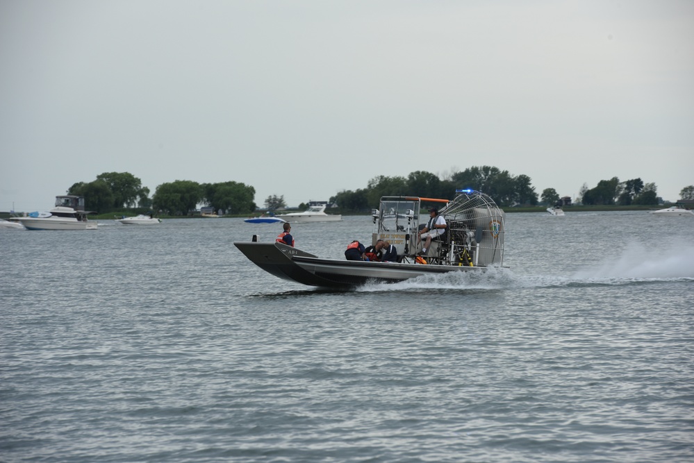 U.S. Coast Guard in Unified Command Post at Muscamoot Bay Raft Off on Lake St. Clair