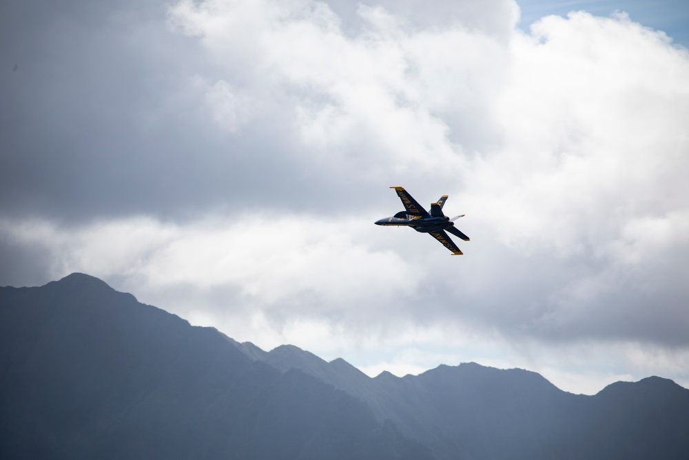 2022 Kaneohe Bay Air Show: The Last Performance of the Weekend!