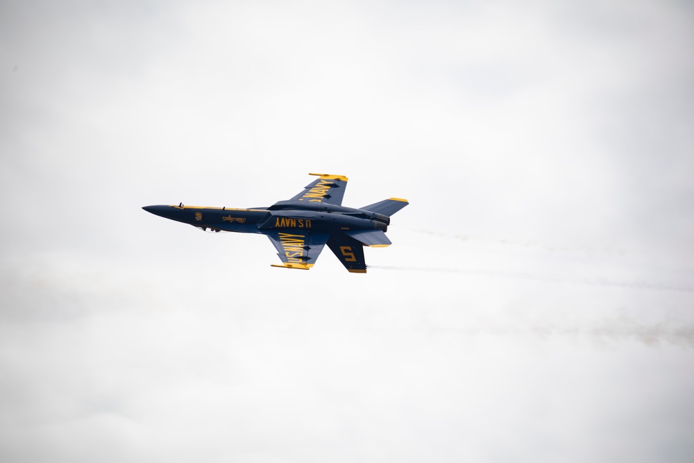 2022 Kaneohe Bay Air Show: The Last Performance of the Weekend!