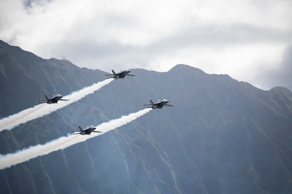 2022 Kaneohe Bay Air Show: The Last Performance of the Weekend!