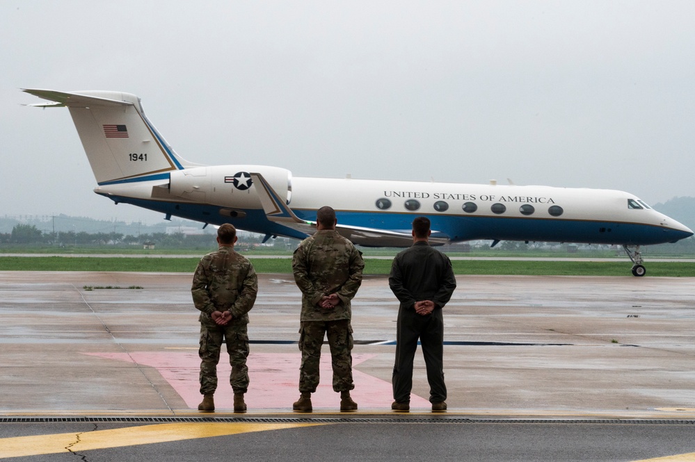 CSAF Visits Osan Air Base