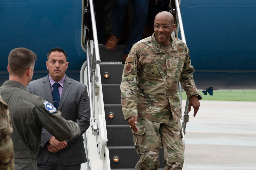 CSAF Visits Osan Air Base