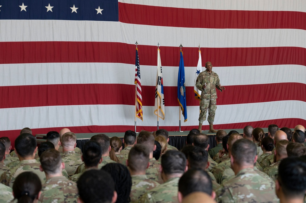 CSAF Visits Osan Air Base