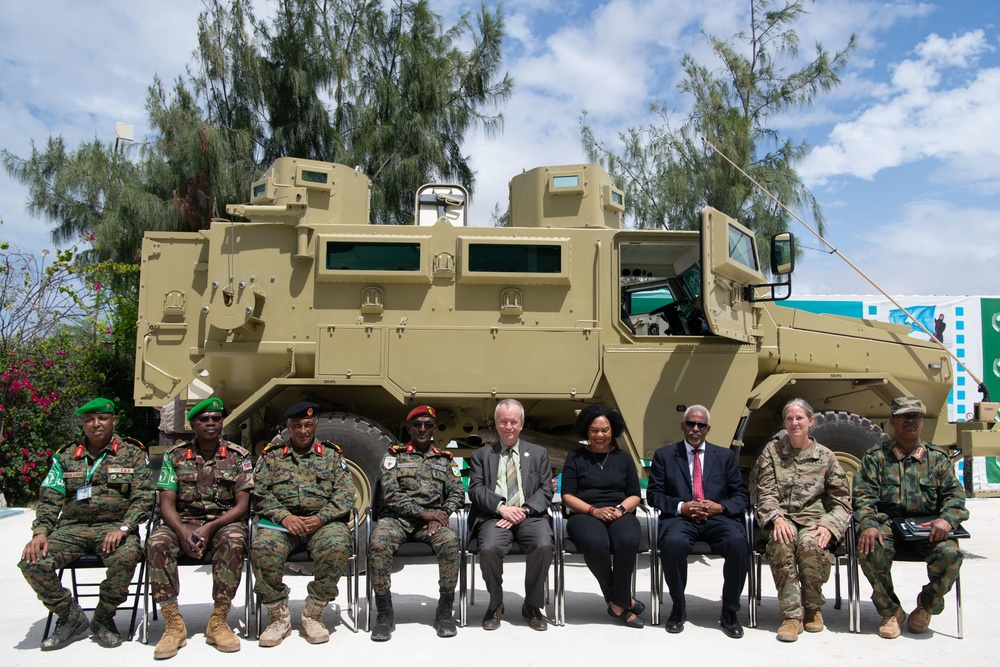 U.S. donates 24 armored vehicles to support allied troops in Somalia