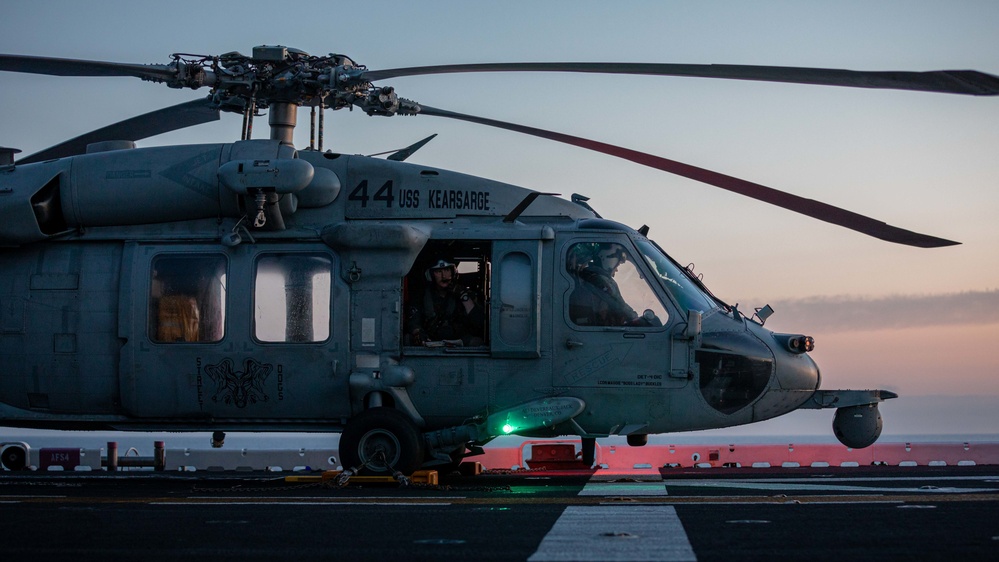 Kearsarge Conducts Operations in the Atlantic Ocean