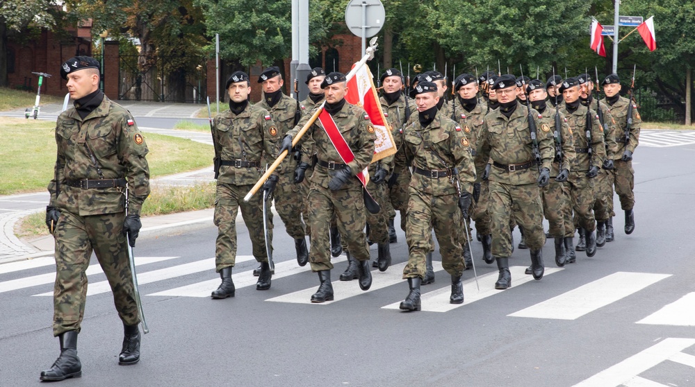 V Corps Participates in Polish Armed Forces Day Parade