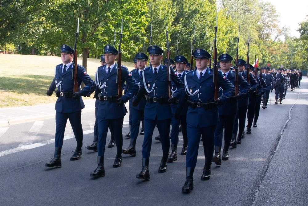V Corps Participates in Polish Armed Forces Day Parade