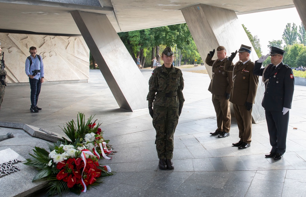 V Corps Participates in Polish Armed Forces Day Parade