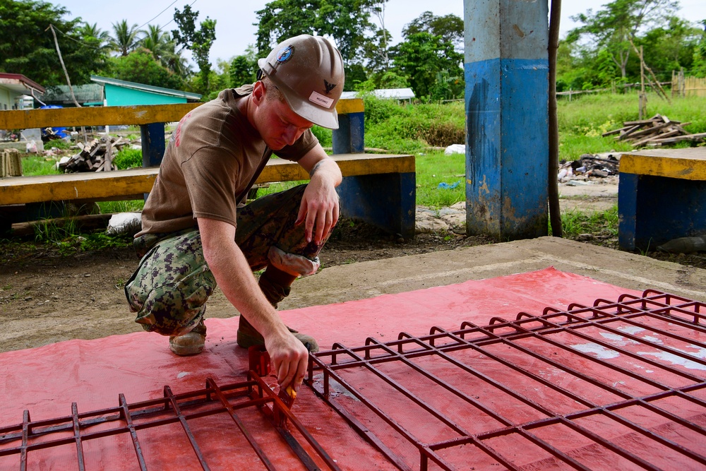 Amphibious Construction Battalion One conducts renovation project during Pacific Partnership 2022