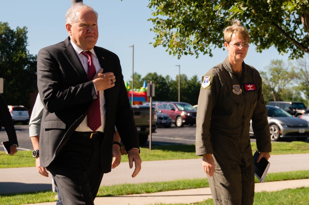 SecAF Visits Scott AFB