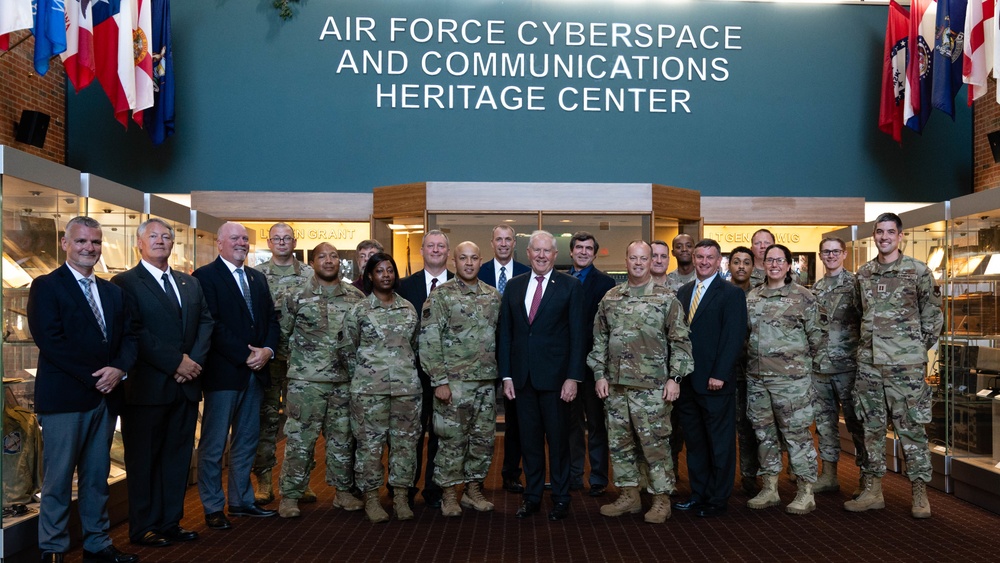 SecAF visits Scott AFB