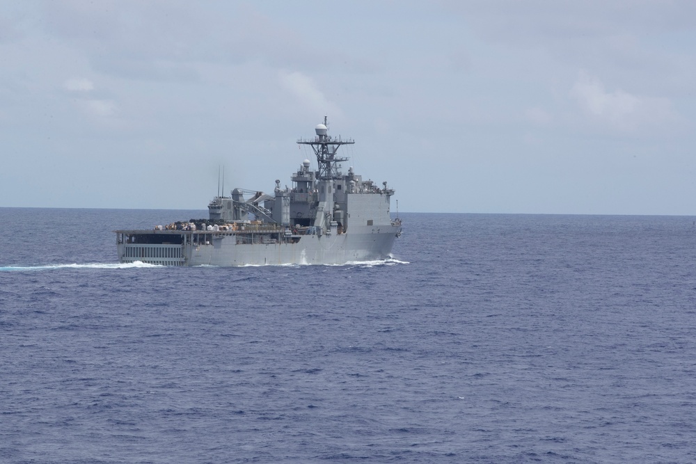 USS Tripoli Vertical Replenishment