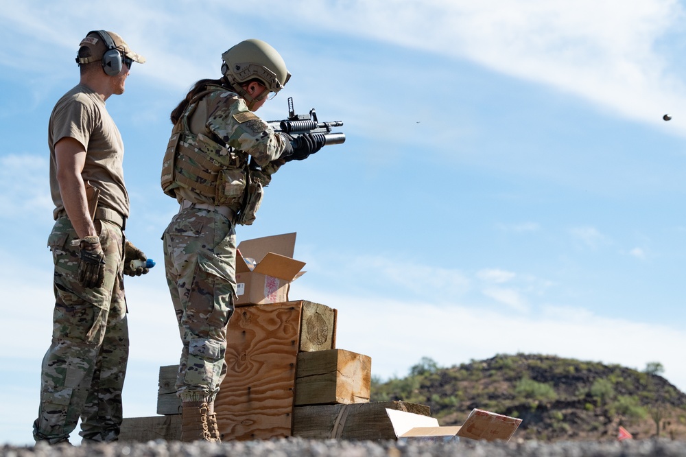 944th FW Security forces conduct heavy weapons qualifications in Arizona heat
