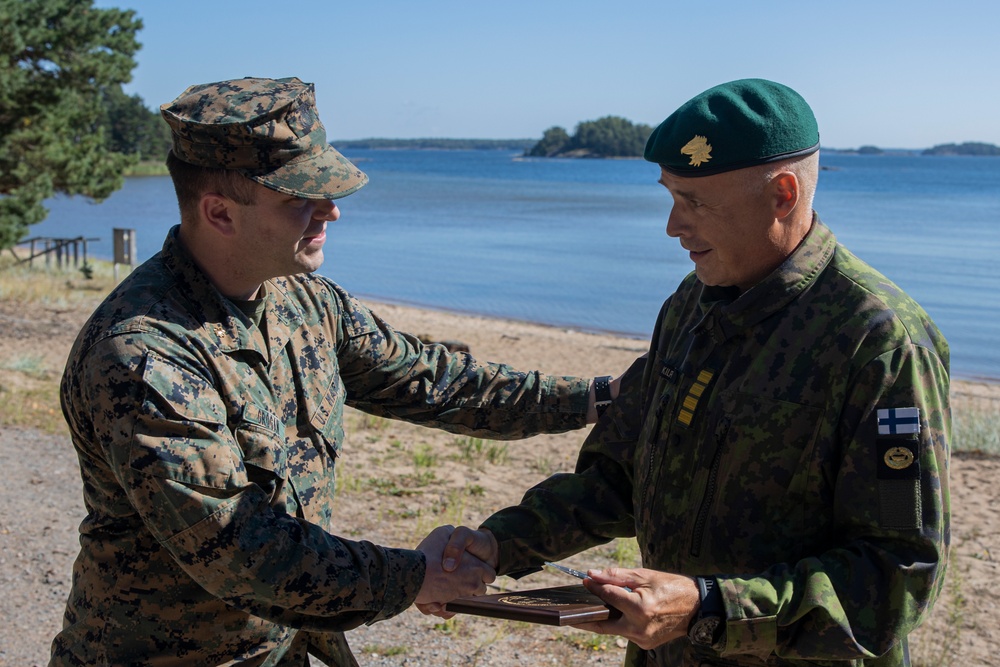 Gift Exchange Between U.S. Marines, Finnish Navy