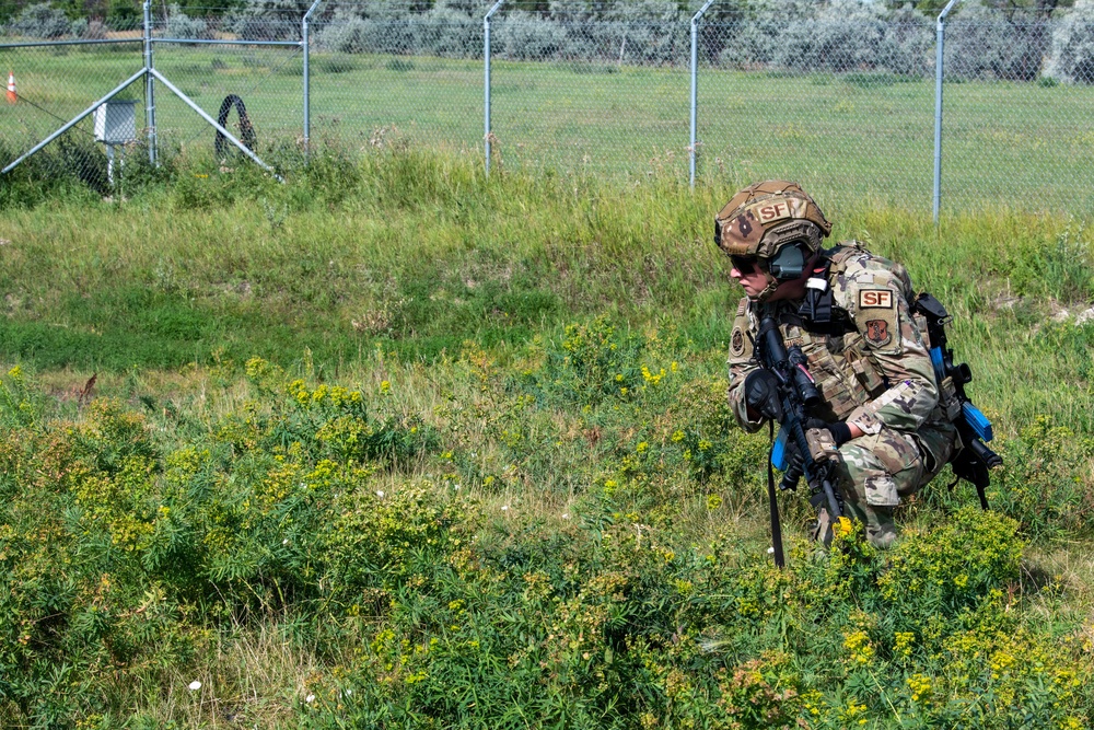 219th SFS reclaim an LF exercise