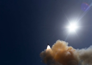 Fitzgerald Launches SM-3 During Pacific Dragon 22