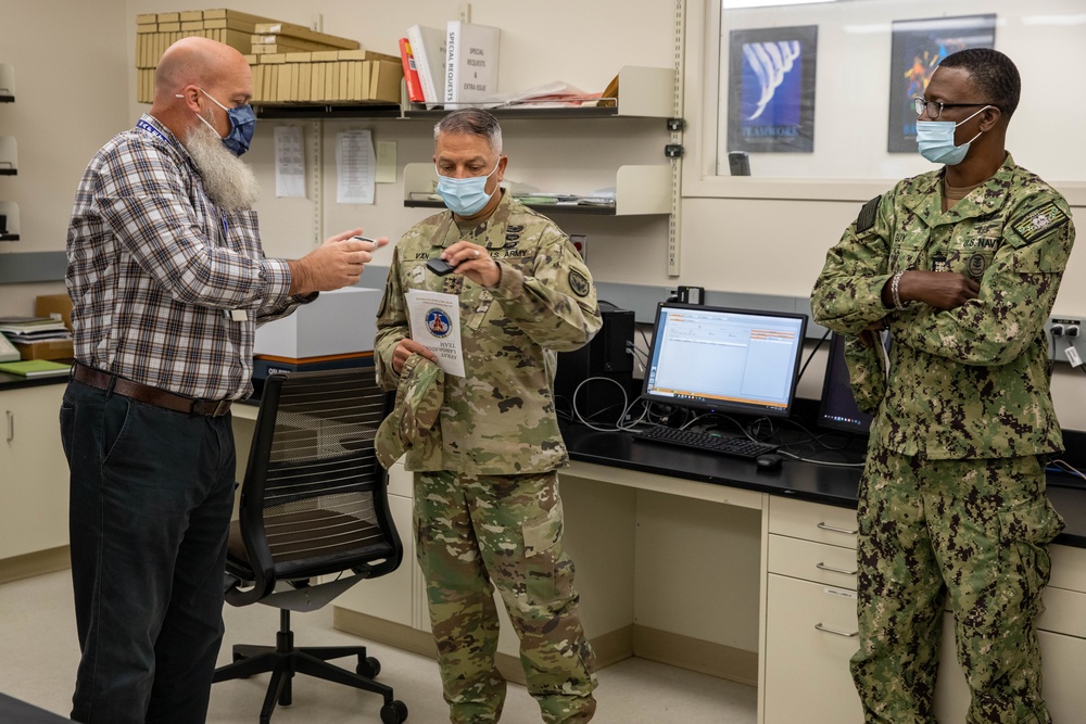 JTF-CS Commander Meets with Air Force Radiation Assessment Team on Wright-Patterson AFB