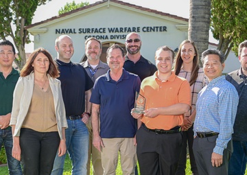 NSWC Corona Awarded for Excellence in Marine Air-Ground IT Systems, MAKE application