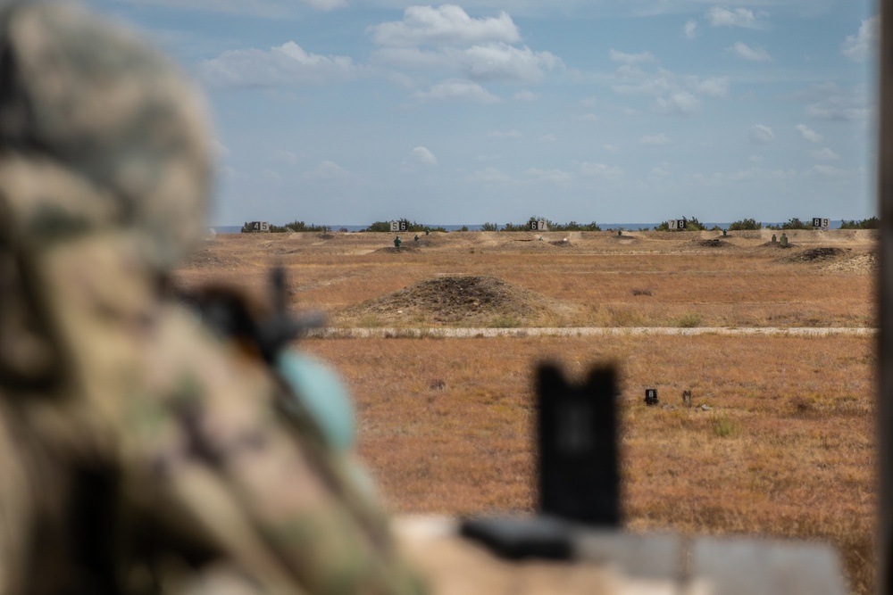 U.S. Army Forces Command Best Squads conduct Weapons Qualifications