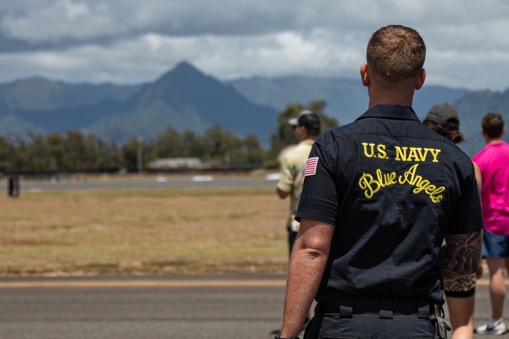 Blue Angels Hit Hawaii