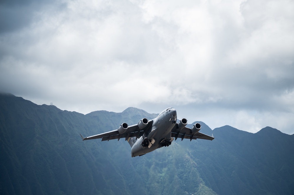 Team Hickam participates in K-Bay Air Show