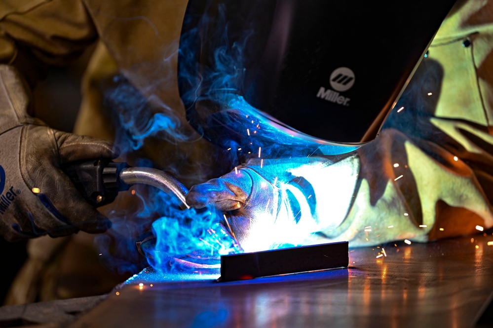 36 MXS Aircraft Metals Technology Section keeps Team Andersen mission capable