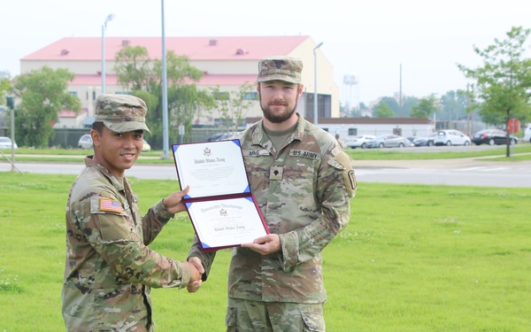 2nd Lt. Castillo and Spc. Mims