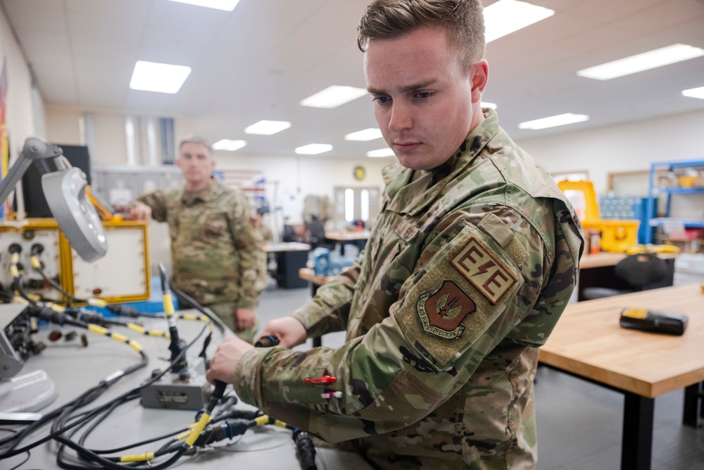 RAF Mildenhall 100th MXS Electrical and Environmental backshop